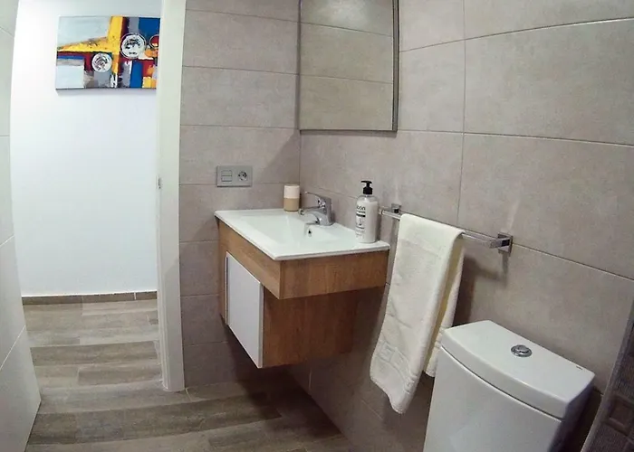 Marques De Comillas Ii アパート *