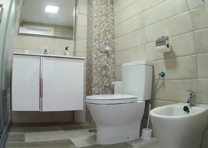 Marques De Comillas Ii アパート *